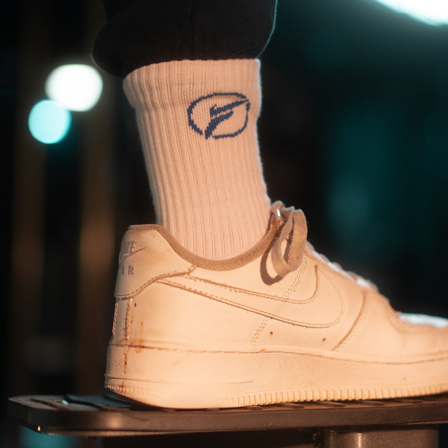 FLEXER8™︎ Signture Logo Knitted Towel Socks