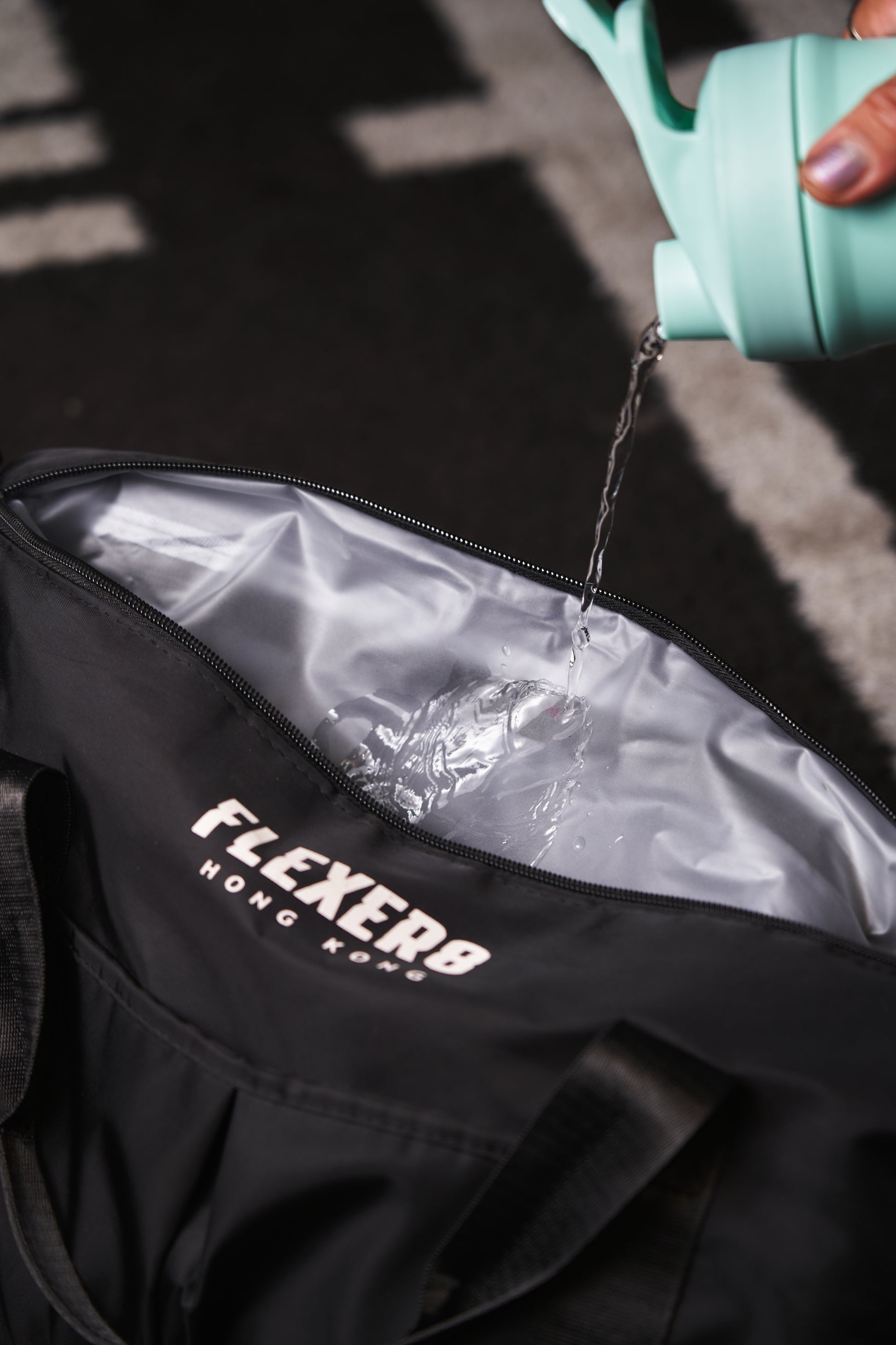 FLEXER8™︎ 30L Sporty Duffle Bag(Dry & Wet Separated)