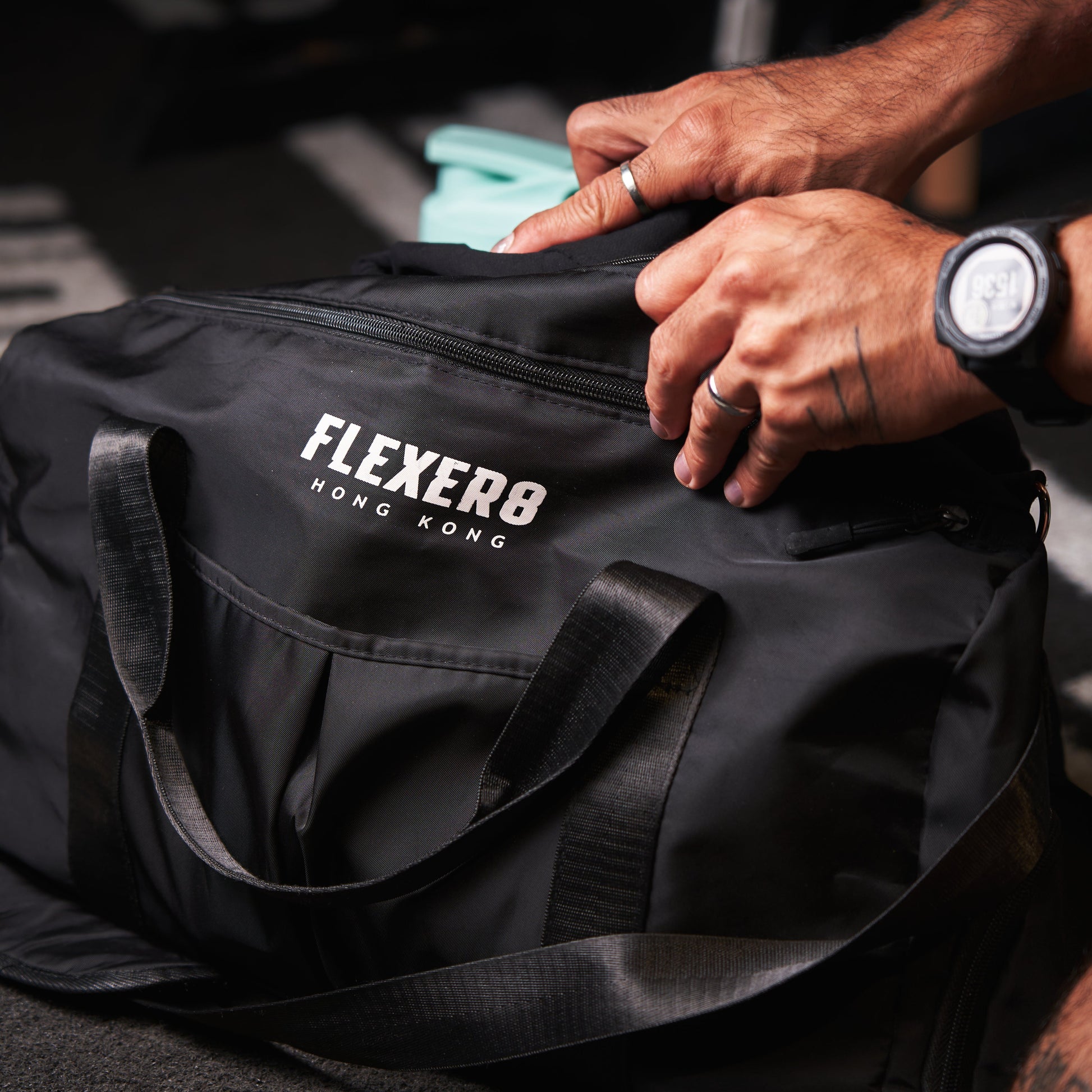 FLEXER8™︎ 30L Sporty Duffle Bag(Dry & Wet Separated)
