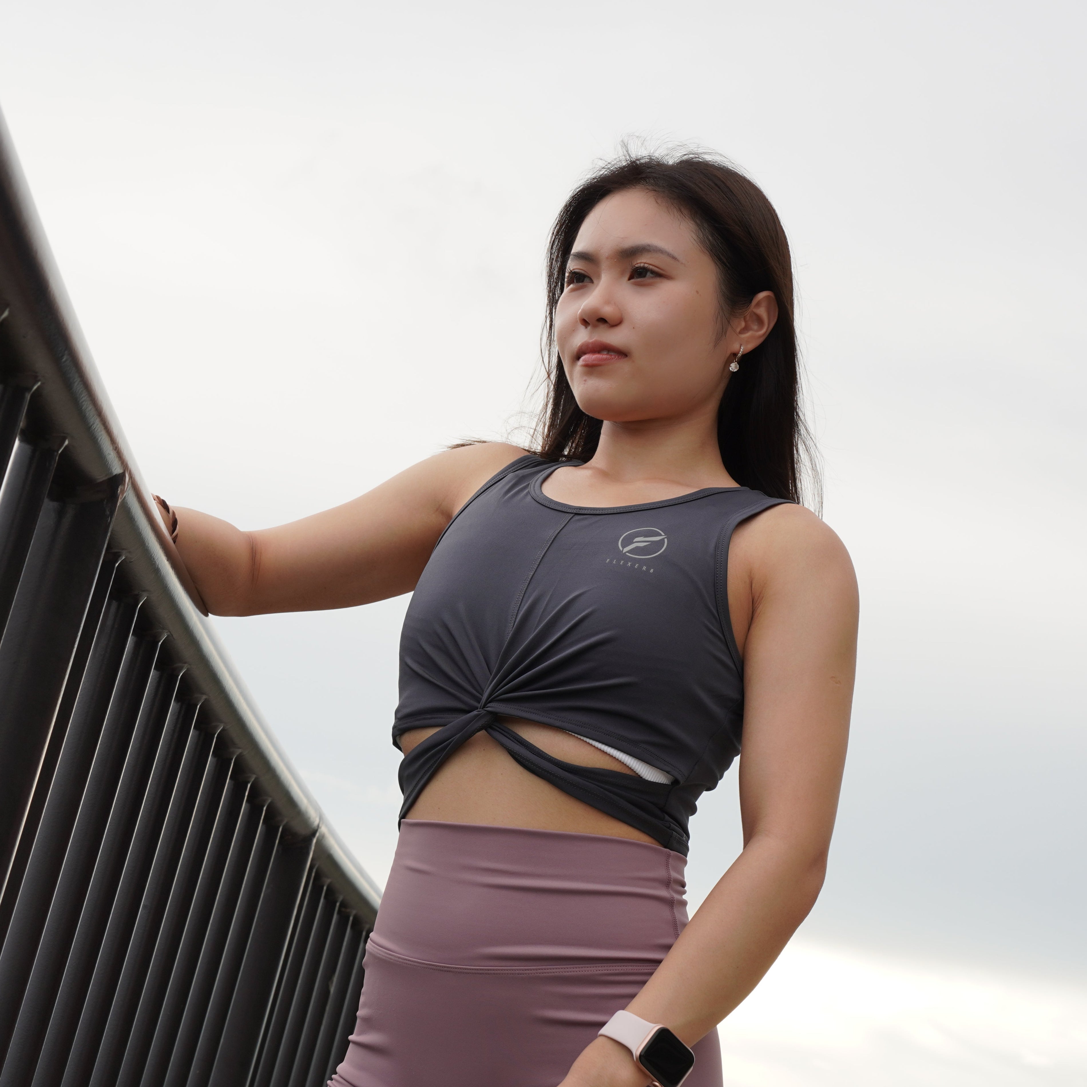 FLEXER8™︎ Slim-fit Female Cropped Vest