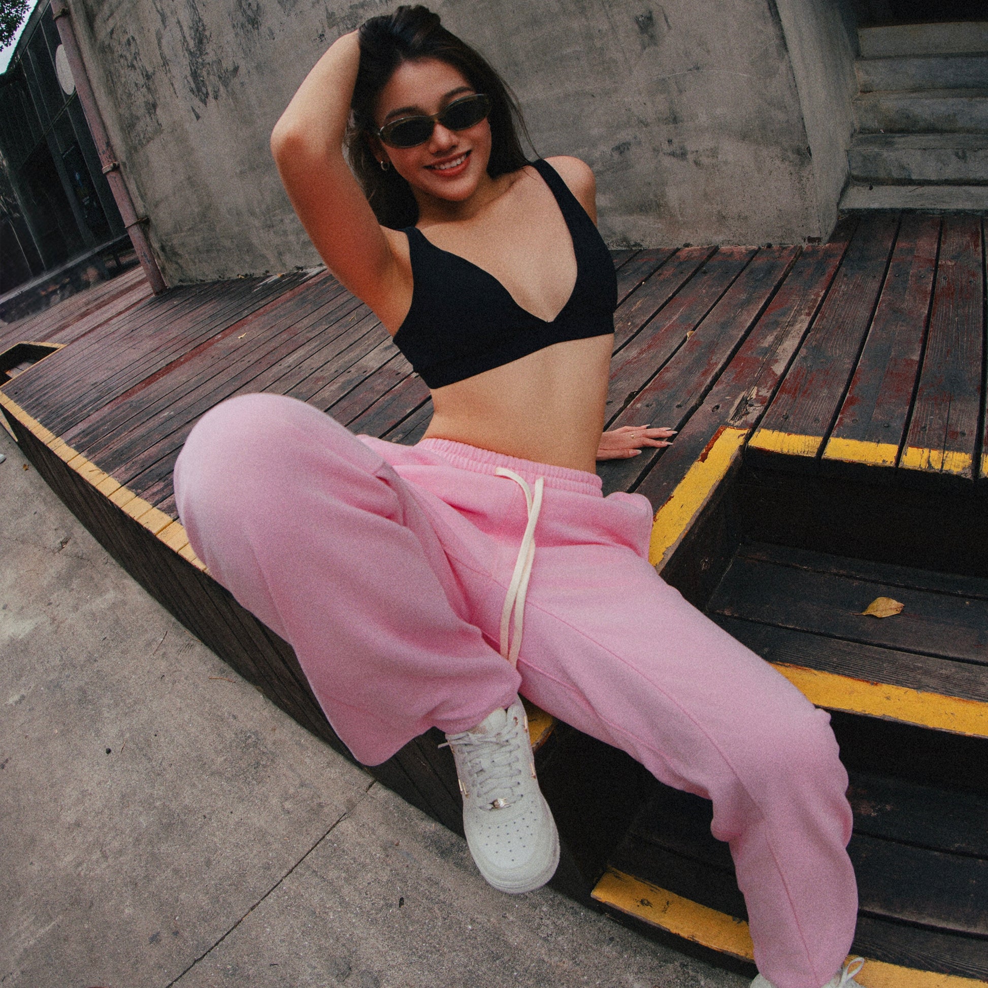 FLEXER8™︎ OOTD Flared Pants