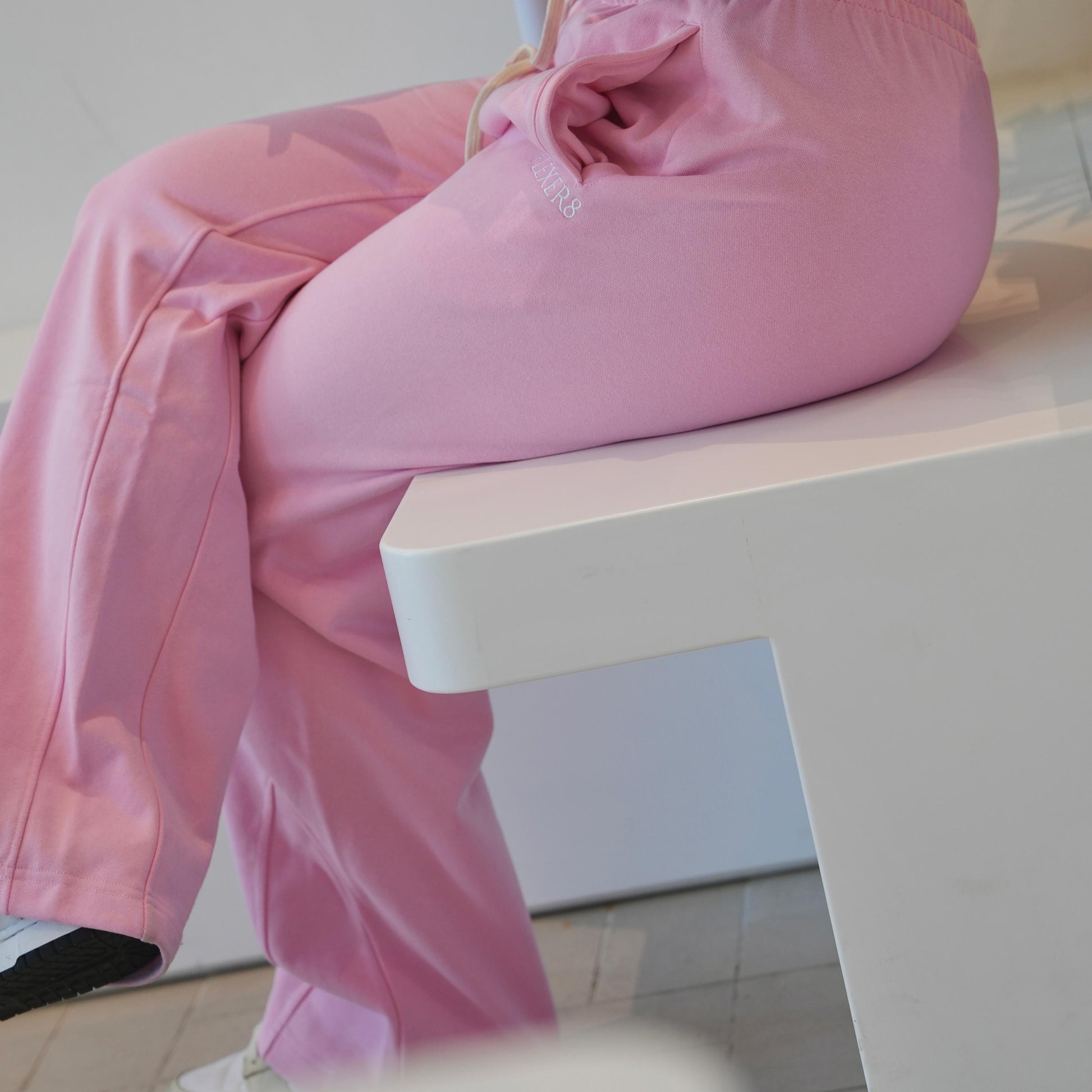 FLEXER8™︎ OOTD Flared Pants